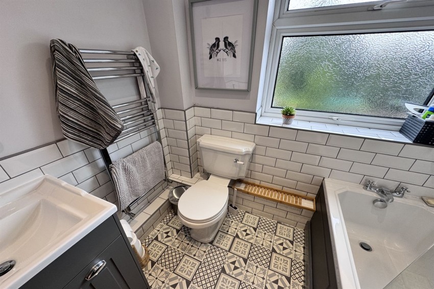 Images for Grange Park Road, Chapel-En-Le-Frith, SK23