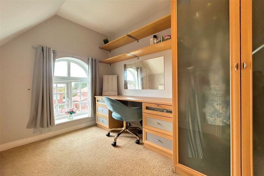 Images for Northenden Road, Sale, M33