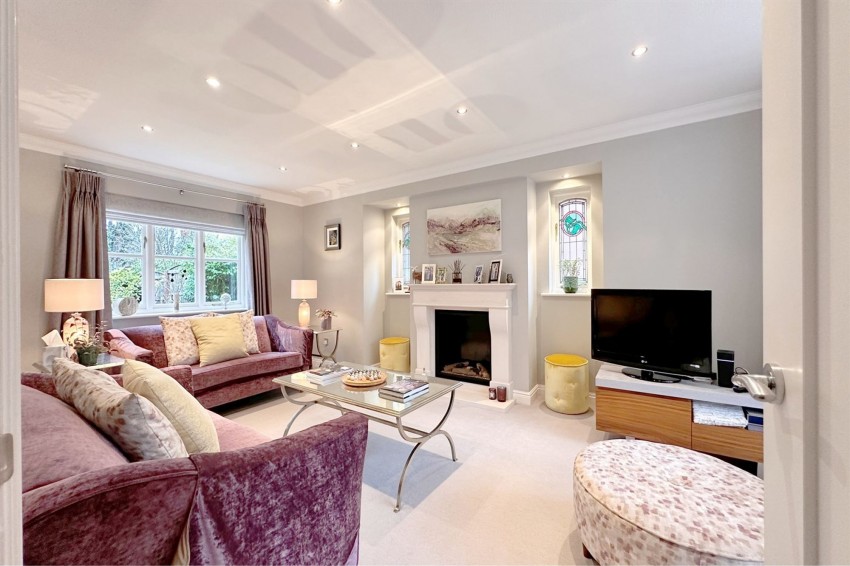 Images for Woodside Lane, Poynton, SK12