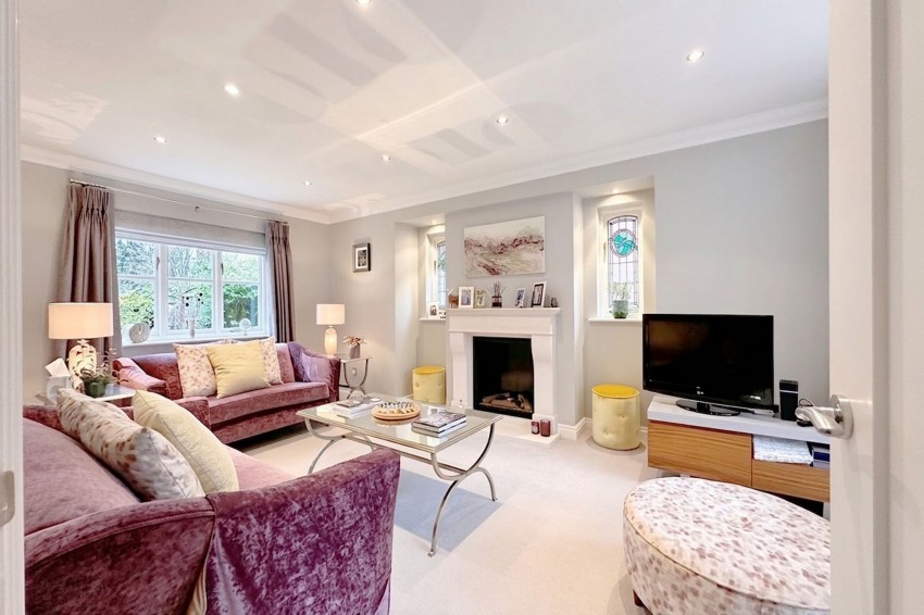 Images for Woodside Lane, Poynton, SK12