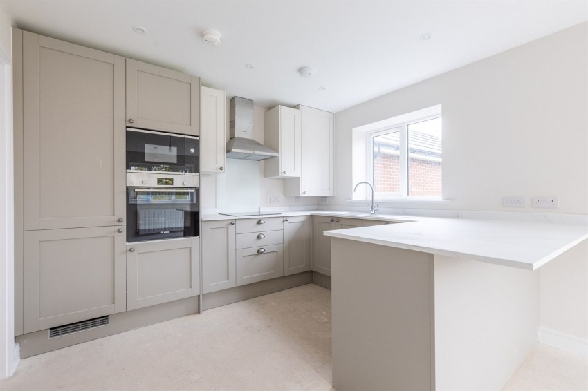 Images for Gowy Place, Tarporley, CW6
