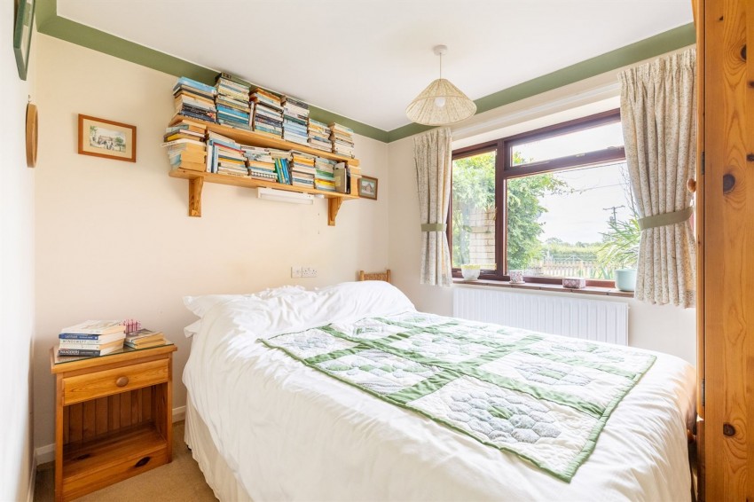 Images for Long Green, Great Barrow, CH3