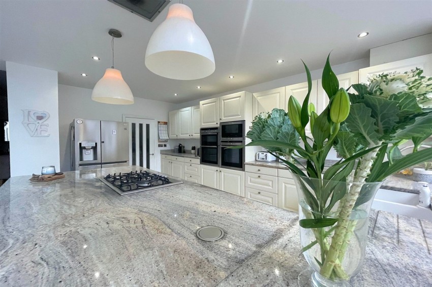 Images for Barkers Lane, Sale, M33