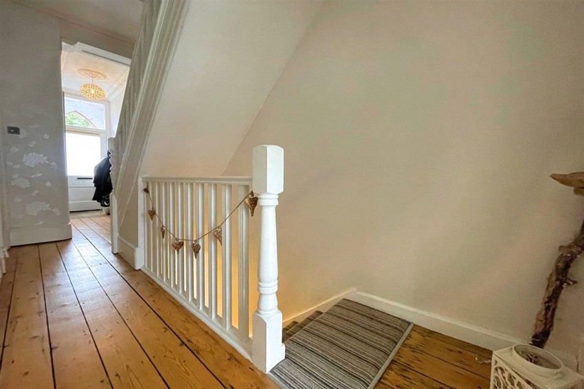 Images for Barkers Lane, Sale, M33