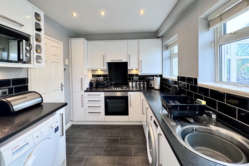 Images for Surrey Street, Glossop, SK13