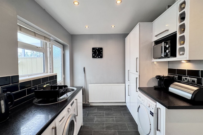 Images for Surrey Street, Glossop, SK13