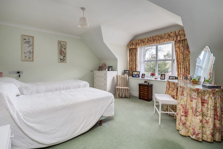 Images for Shirleys Drive, Prestbury, SK10