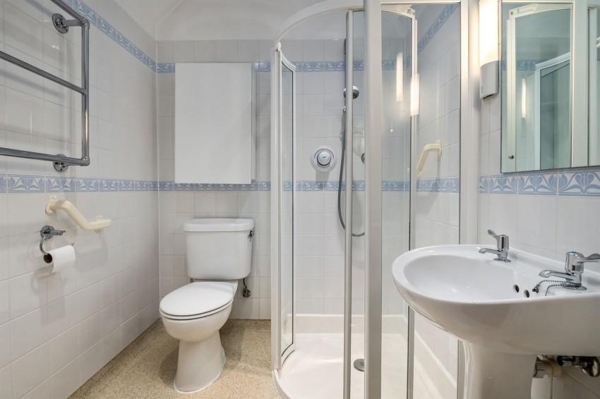 Images for Shirleys Drive, Prestbury, SK10