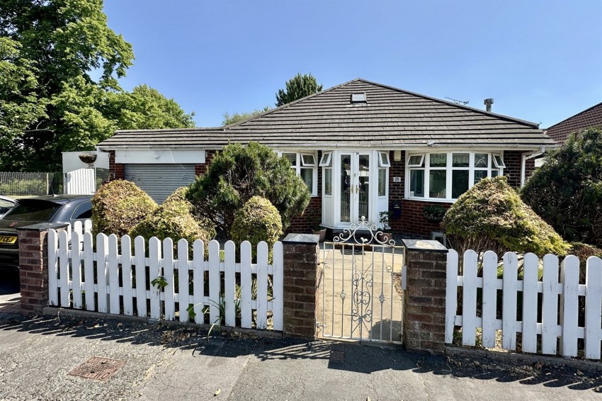 Images for Rose Vale, Heald Green, SK8