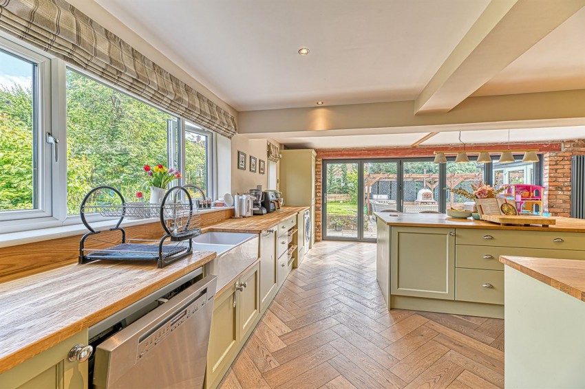 Images for Bank House Lane, Helsby, WA6