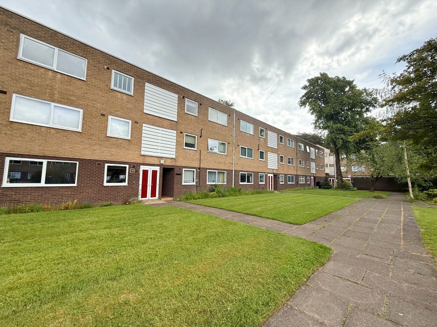 Images for Brooklands Road, Cloverley, M33