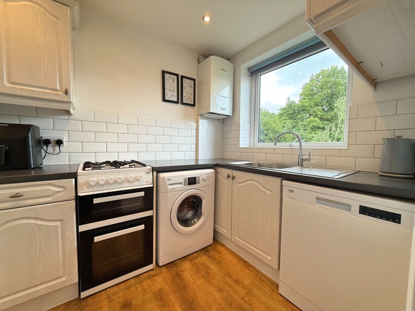 Images for Brooklands Road, Cloverley, M33