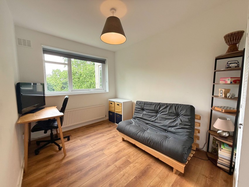 Images for Brooklands Road, Cloverley, M33
