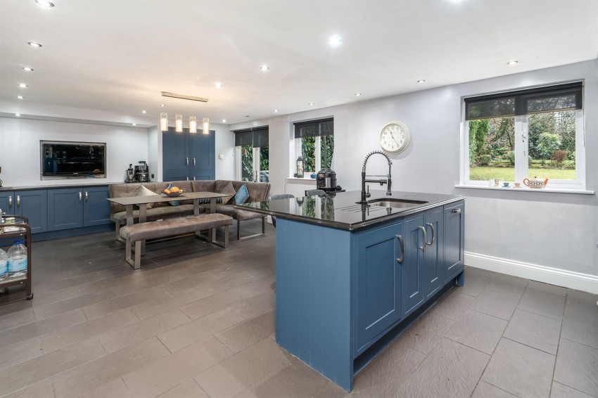 Images for Carrwood, Hale Barns, WA15