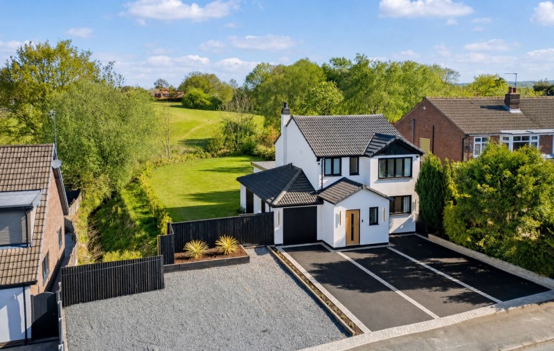 Chiltern Avenue, Macclesfield, SK11