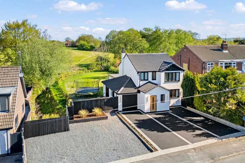 Images for Chiltern Avenue, Macclesfield, SK11