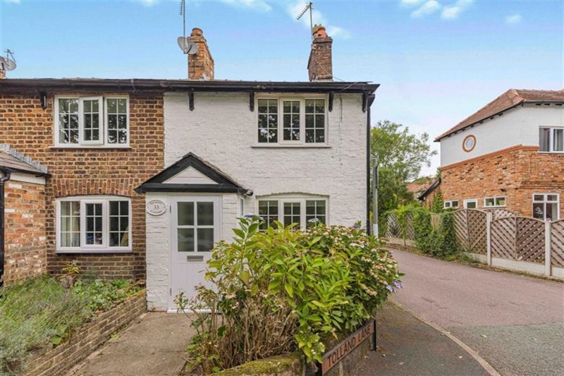 Bankhall Lane, Hale, WA15