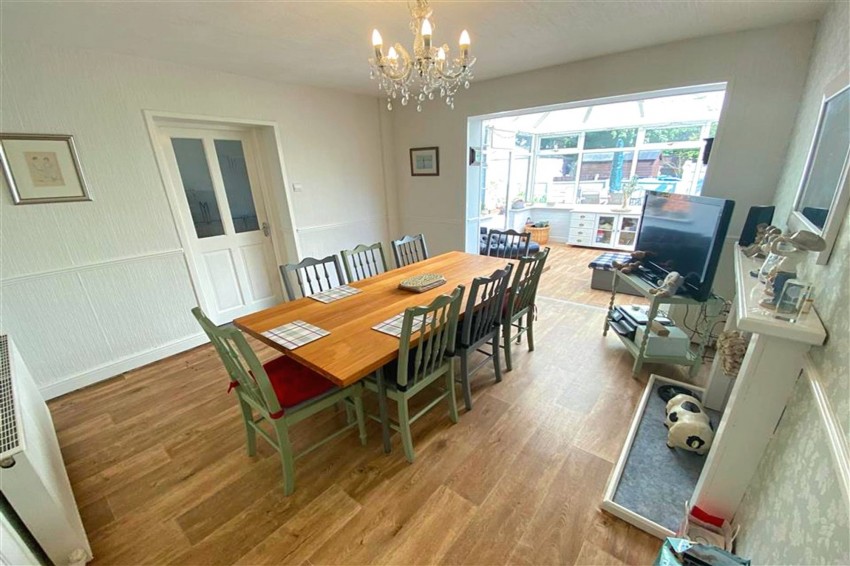 Images for Broad Road, Sale, M33