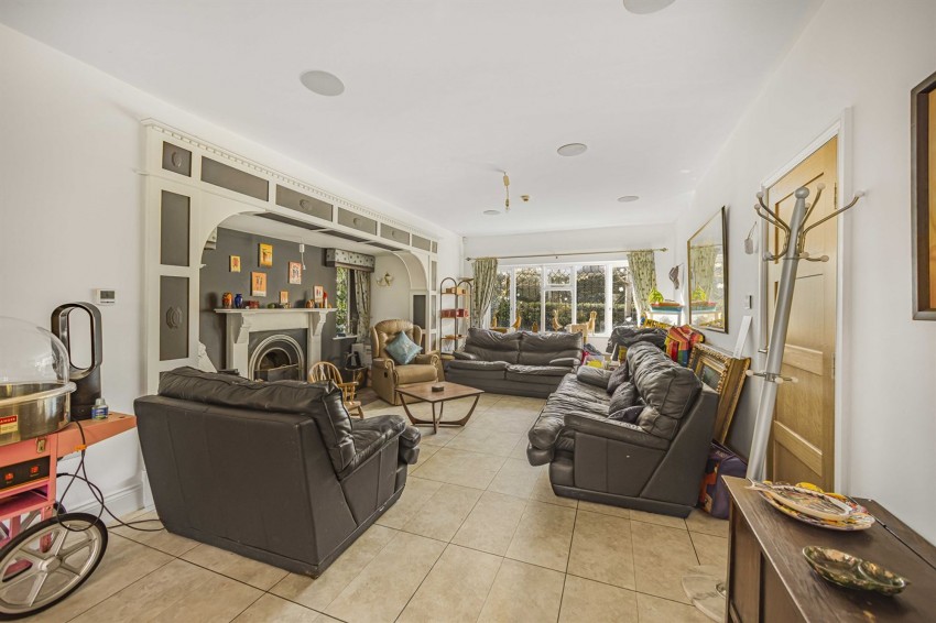 Images for Whalley Road, Hale, WA15