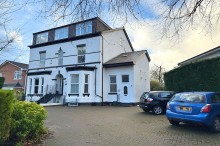 Images for Queens Road, Sale, M33