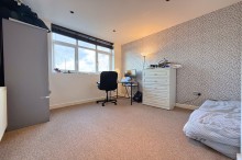 Images for Queens Road, Sale, M33