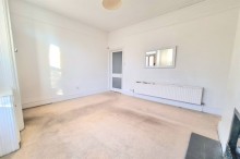 Images for Alice Street, Sale, M33