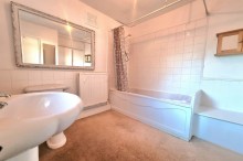 Images for Alice Street, Sale, M33