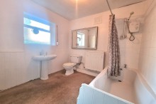 Images for Alice Street, Sale, M33