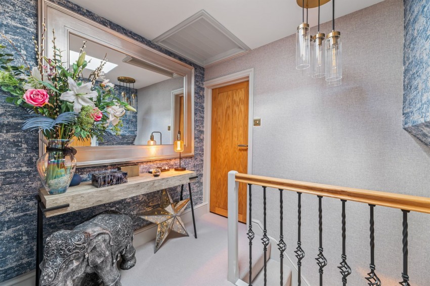 Images for Bates Lane, Helsby, WA6