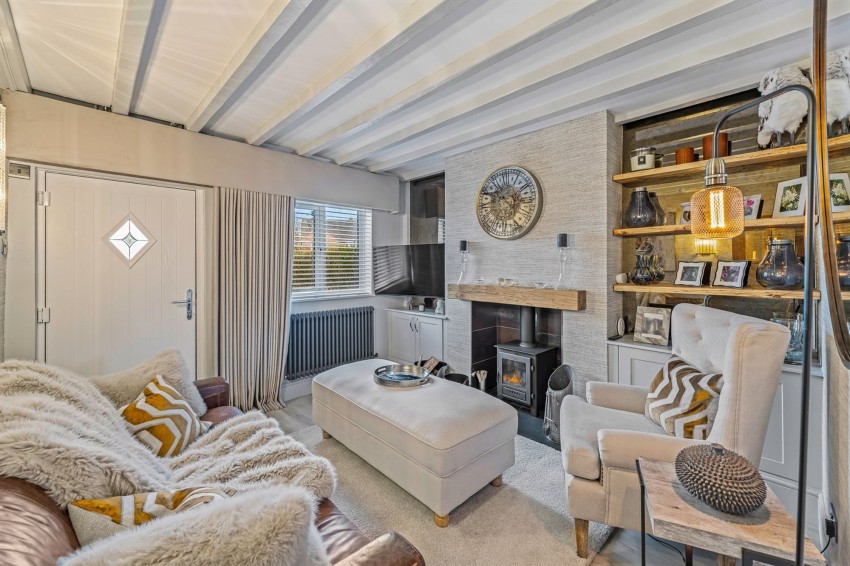 Images for Bates Lane, Helsby, WA6