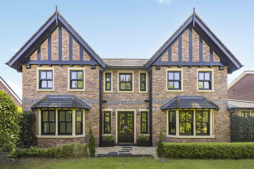 Images for Millway, Hale Barns, WA15