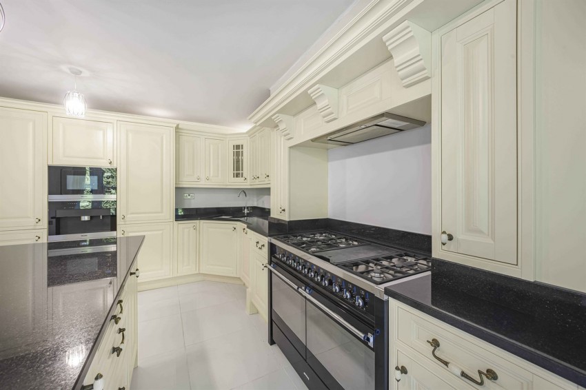 Images for Millway, Hale Barns, WA15