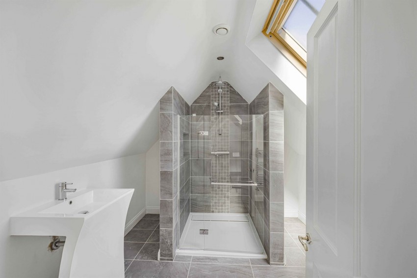 Images for Millway, Hale Barns, WA15