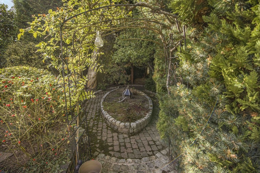 Images for Walton Heath Drive, Macclesfield, SK10