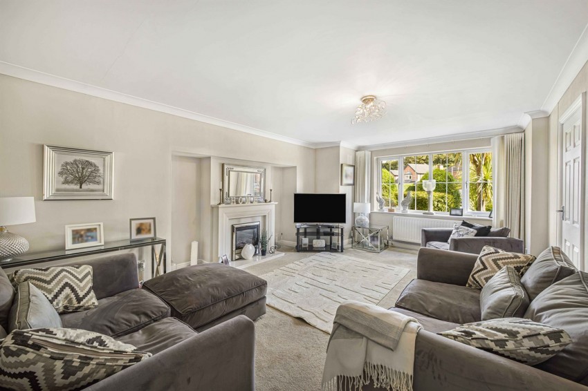 Images for Walton Heath Drive, Macclesfield, SK10