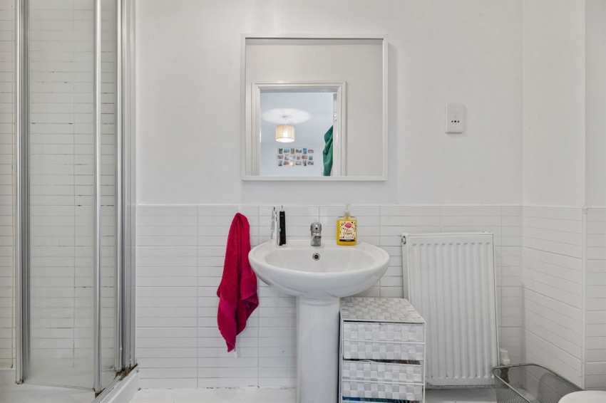 Images for Callender Gardens, Helsby, WA6