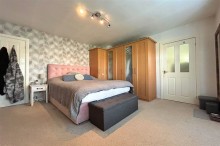 Images for Stoneleigh Avenue, Sale, M33