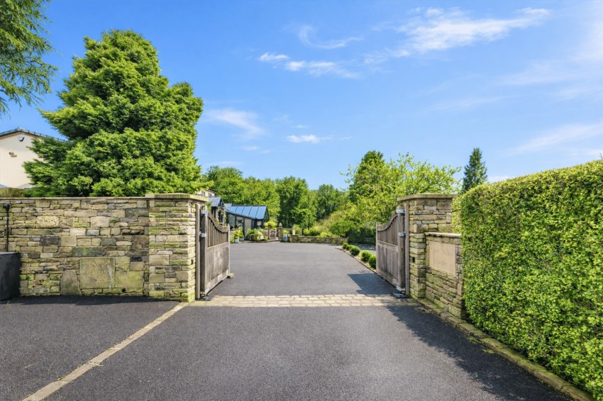 Images for Marple Road, Chisworth, SK13