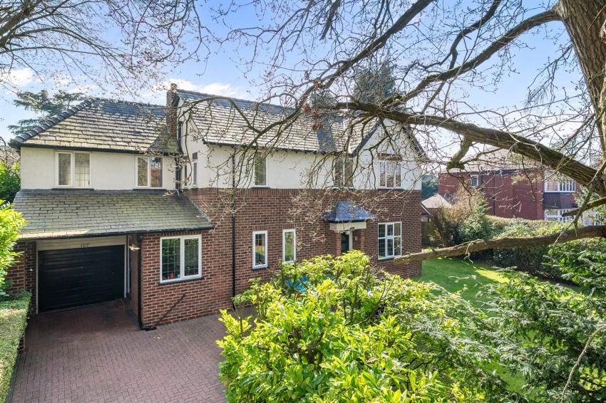 Images for Moss Lane, Sale, M33