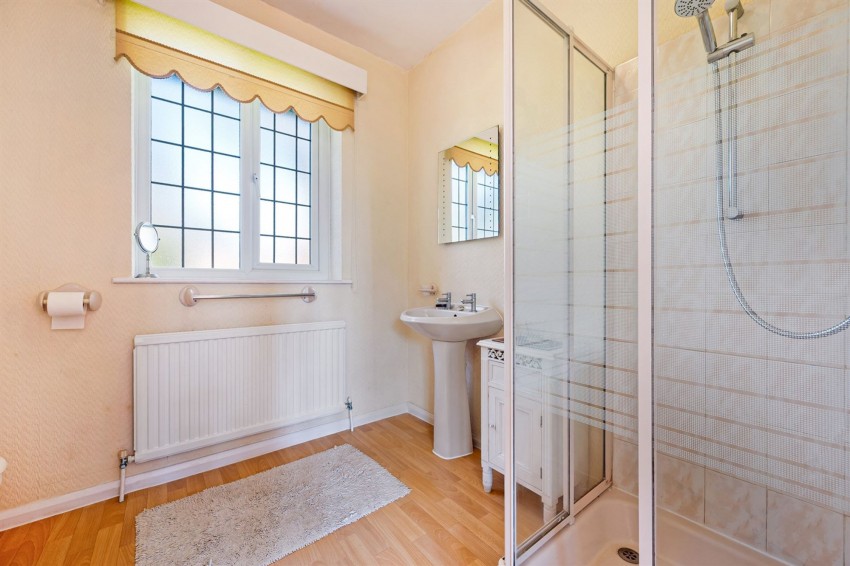 Images for Moss Lane, Sale, M33