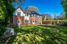 Images for Moss Lane, Sale, M33