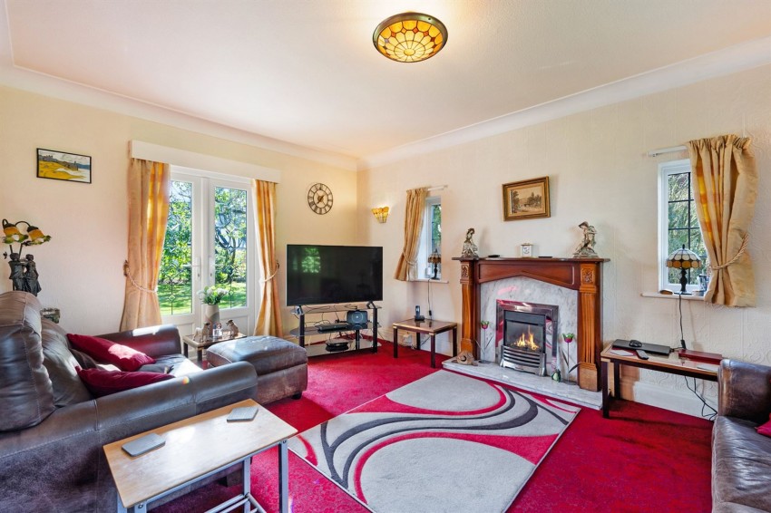 Images for Moss Lane, Sale, M33