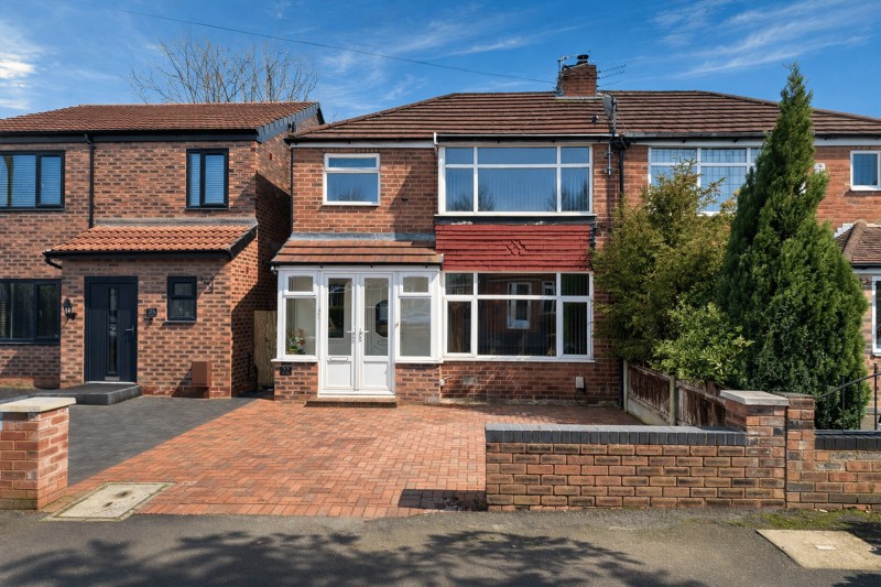 Saville Road, Gatley, SK8