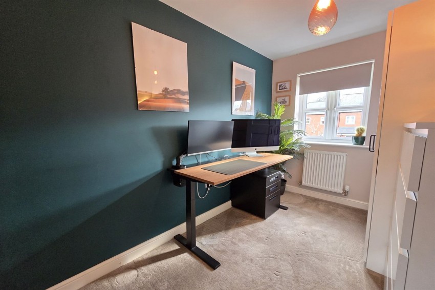 Images for Pilgrim Drive, Altrincham, WA14