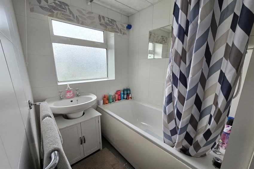 Images for Swan Road, Timperley, WA15