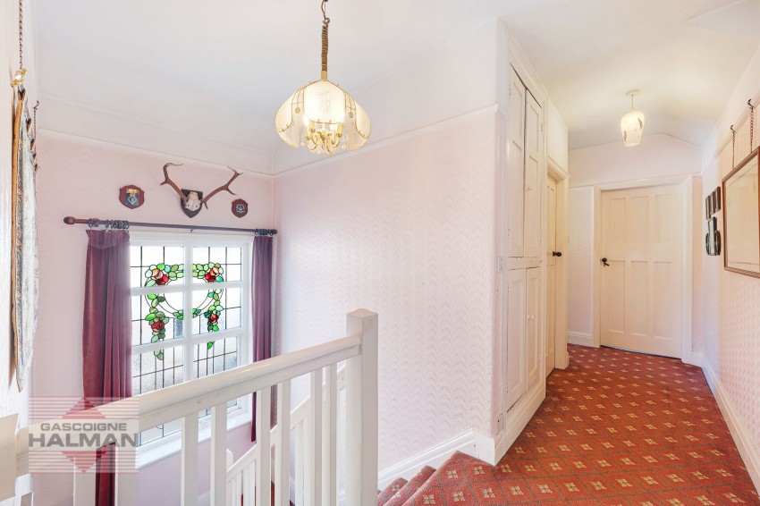Images for Broad Road, Sale, M33