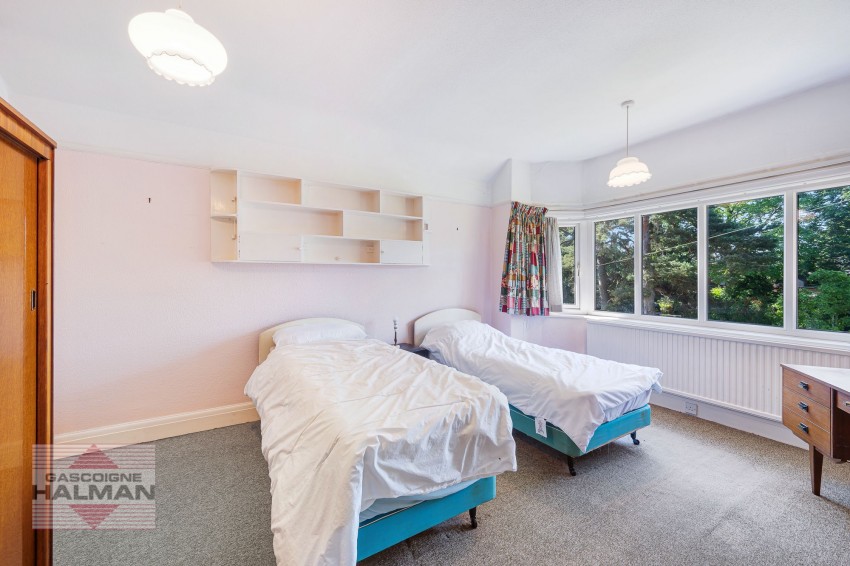 Images for Broad Road, Sale, M33