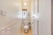 Images for Broad Road, Sale, M33