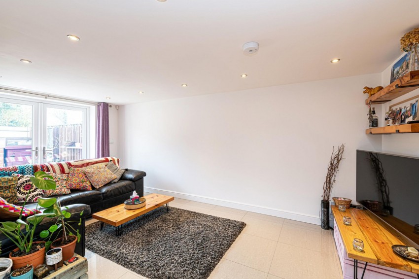 Images for Fingerpost Lane, Norley, WA6