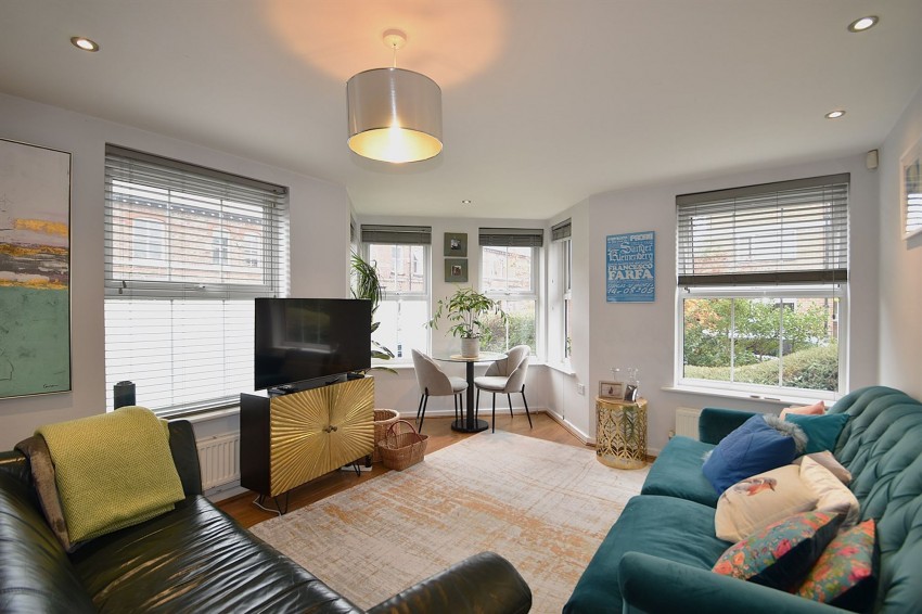 Images for George Street, Alderley Edge, SK9